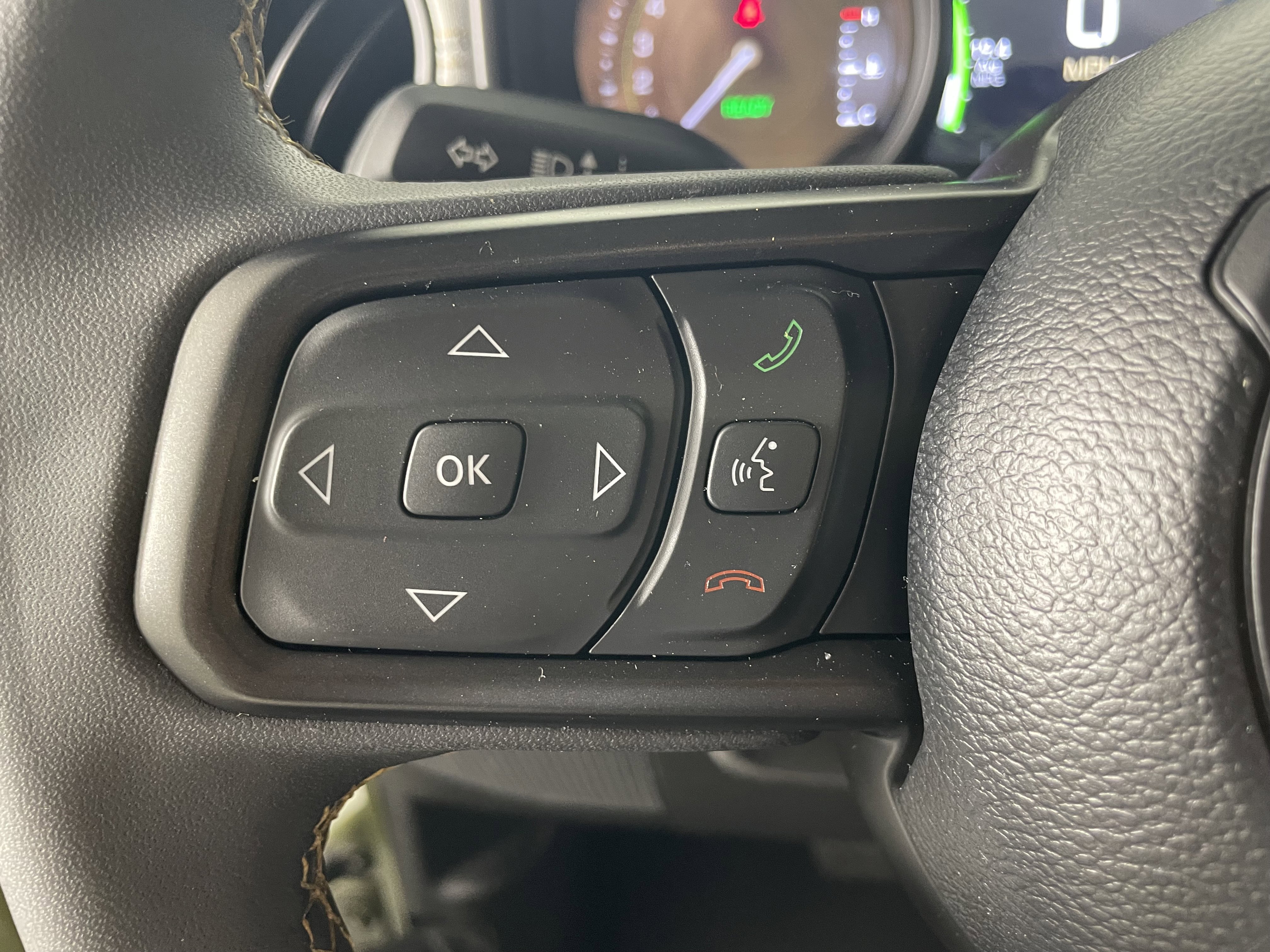 Used 2024 Jeep Wrangler Unlimited AWD/4WD image 14