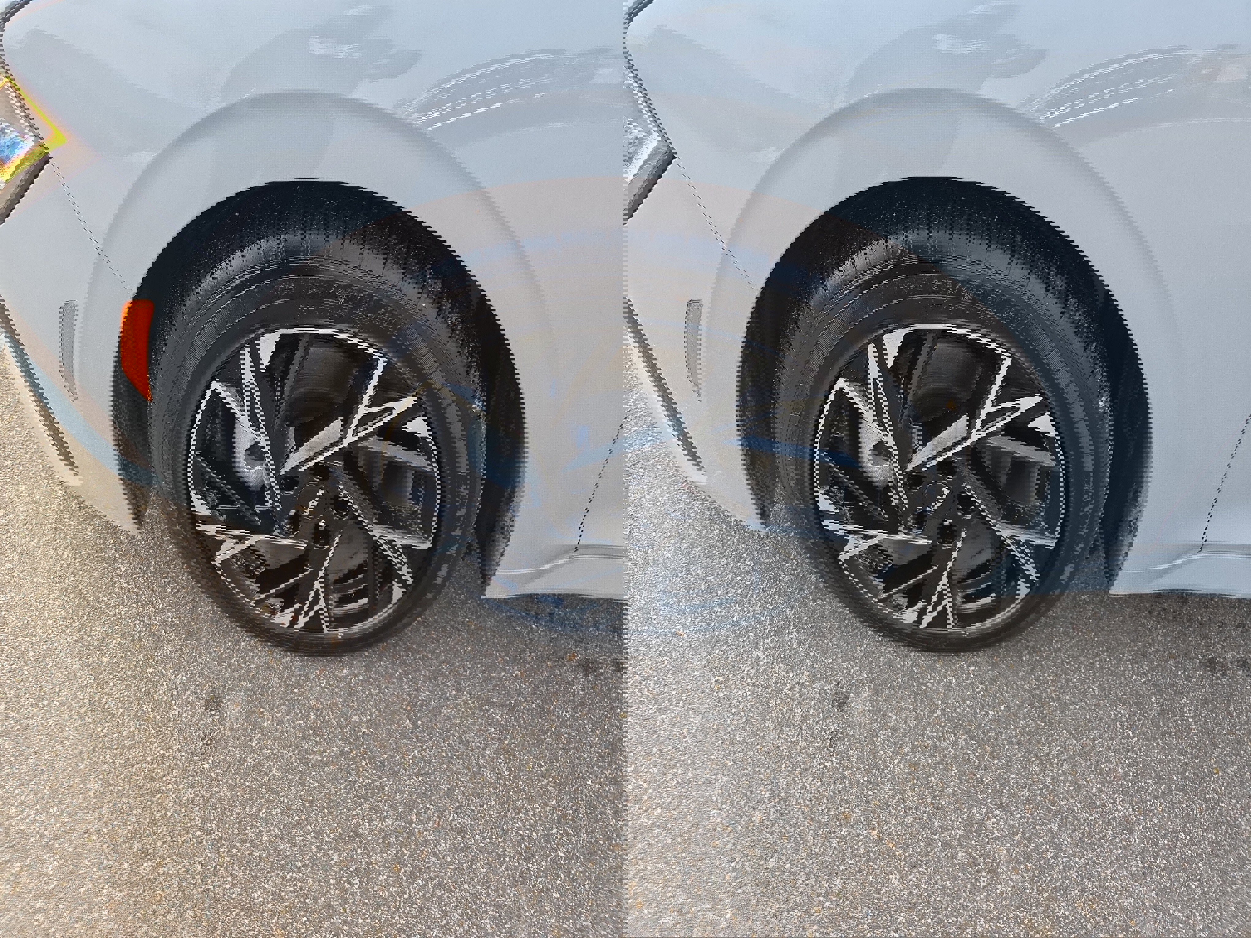 Used 2025 Kia K5 GT-Line w/ GT-Line Premium Package image 9