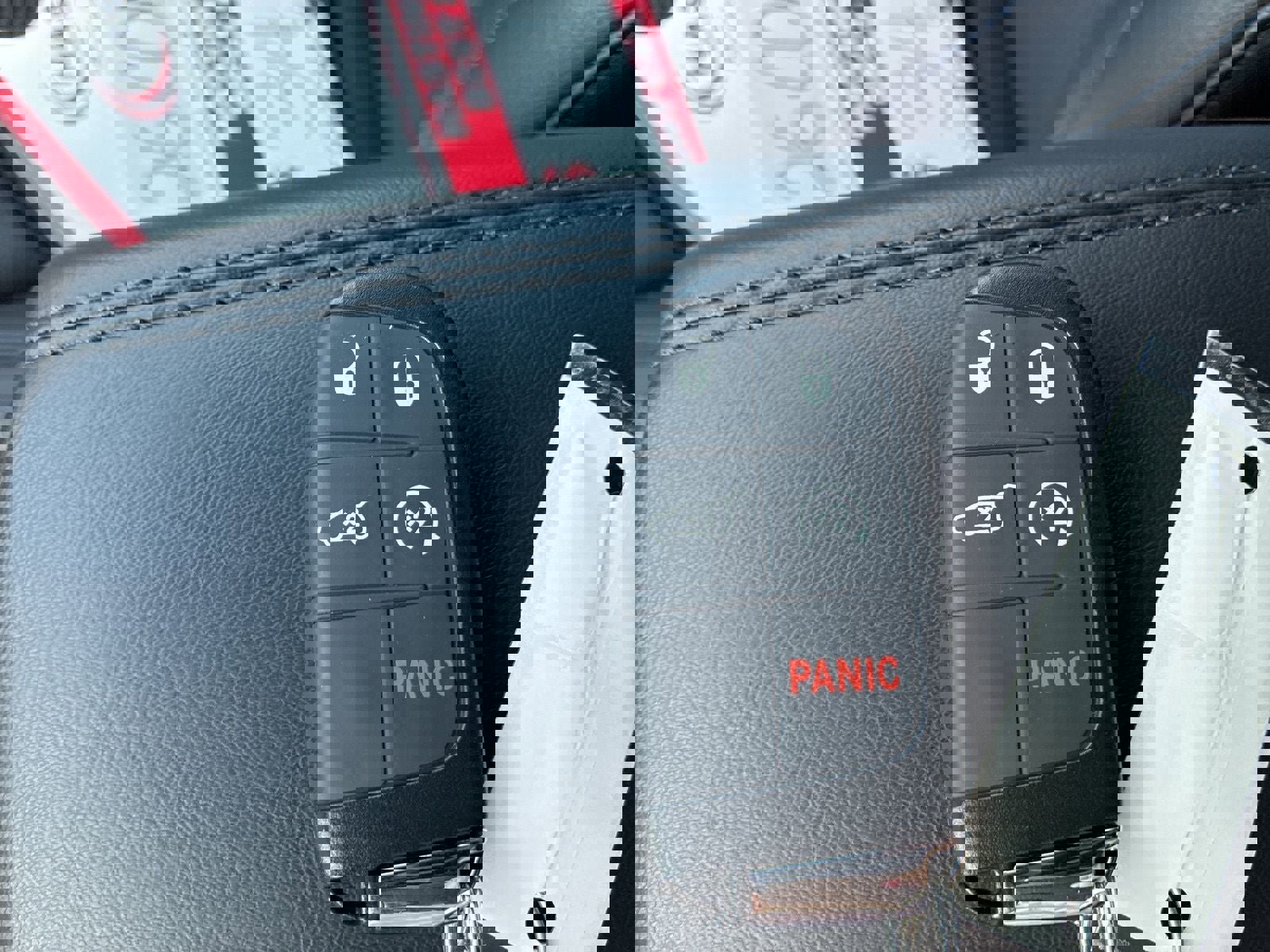 New 2026 Jeep Compass Latitude w/ Sun and Sound Group image 31