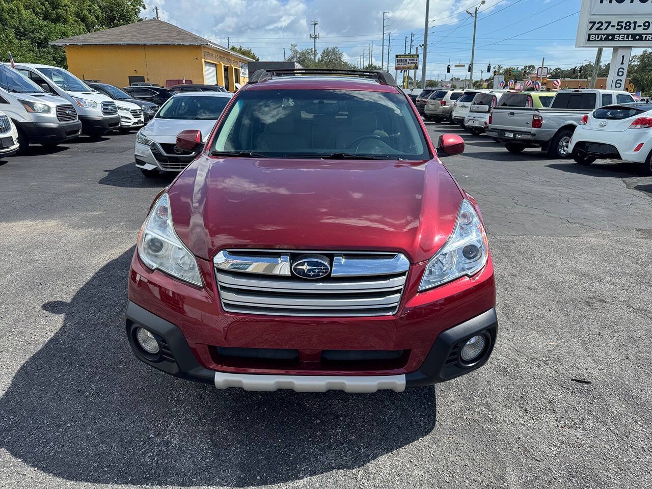 Used 2014 Subaru Outback 2.5i Limited w/ Moonroof Package AWD/4WD image 3