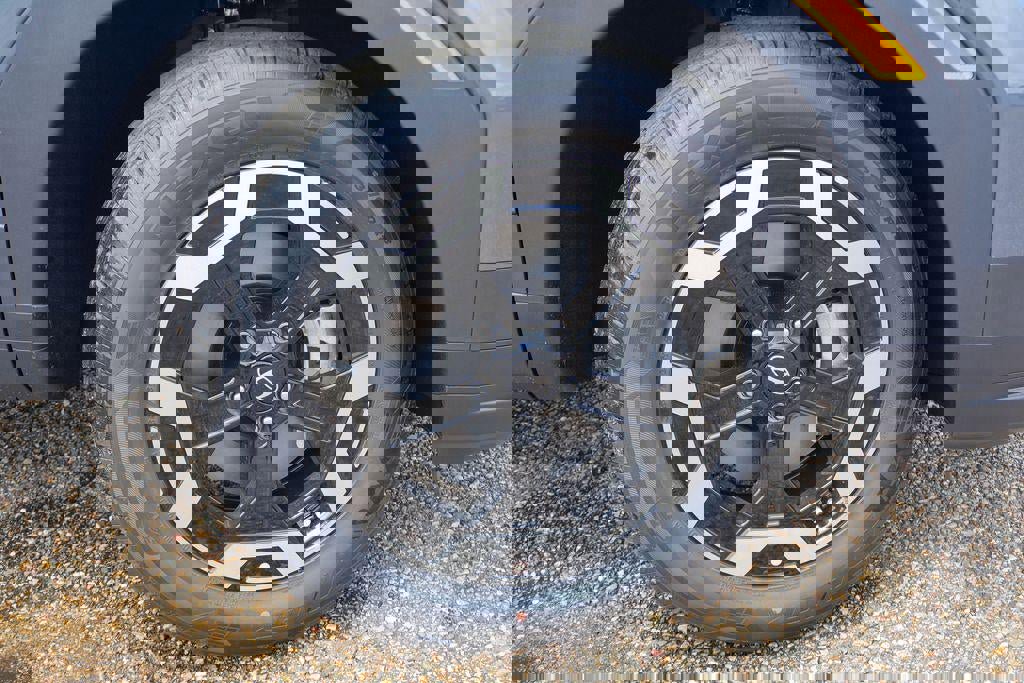 New 2026 Hyundai Santa Fe SEL image 32