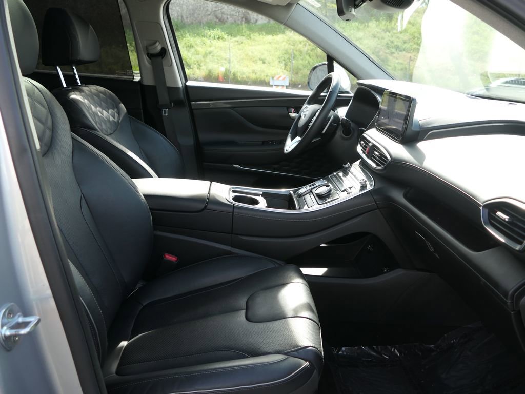 Used 2022 Hyundai Santa Fe Limited image 26