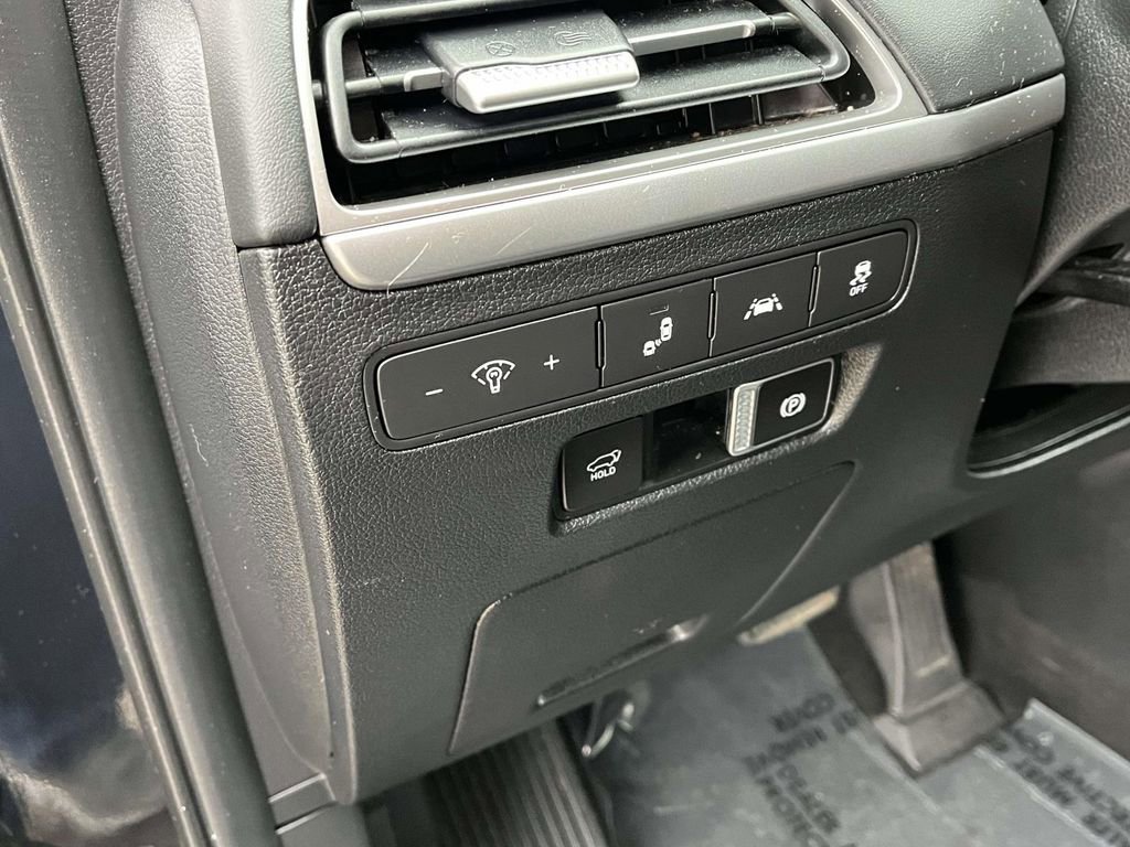 Used 2022 Hyundai Palisade SEL w/ Premium Package image 24