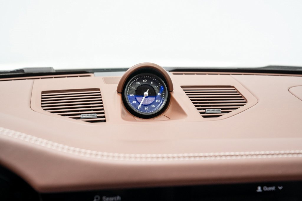 Certified 2024 Porsche 911 Targa 4S image 18