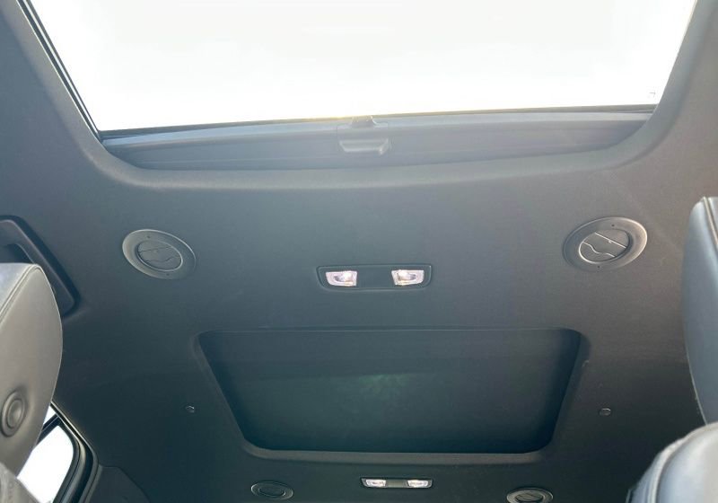 Used 2023 Chevrolet Traverse RS w/ LPO, Floor Liner Package AWD/4WD image 6
