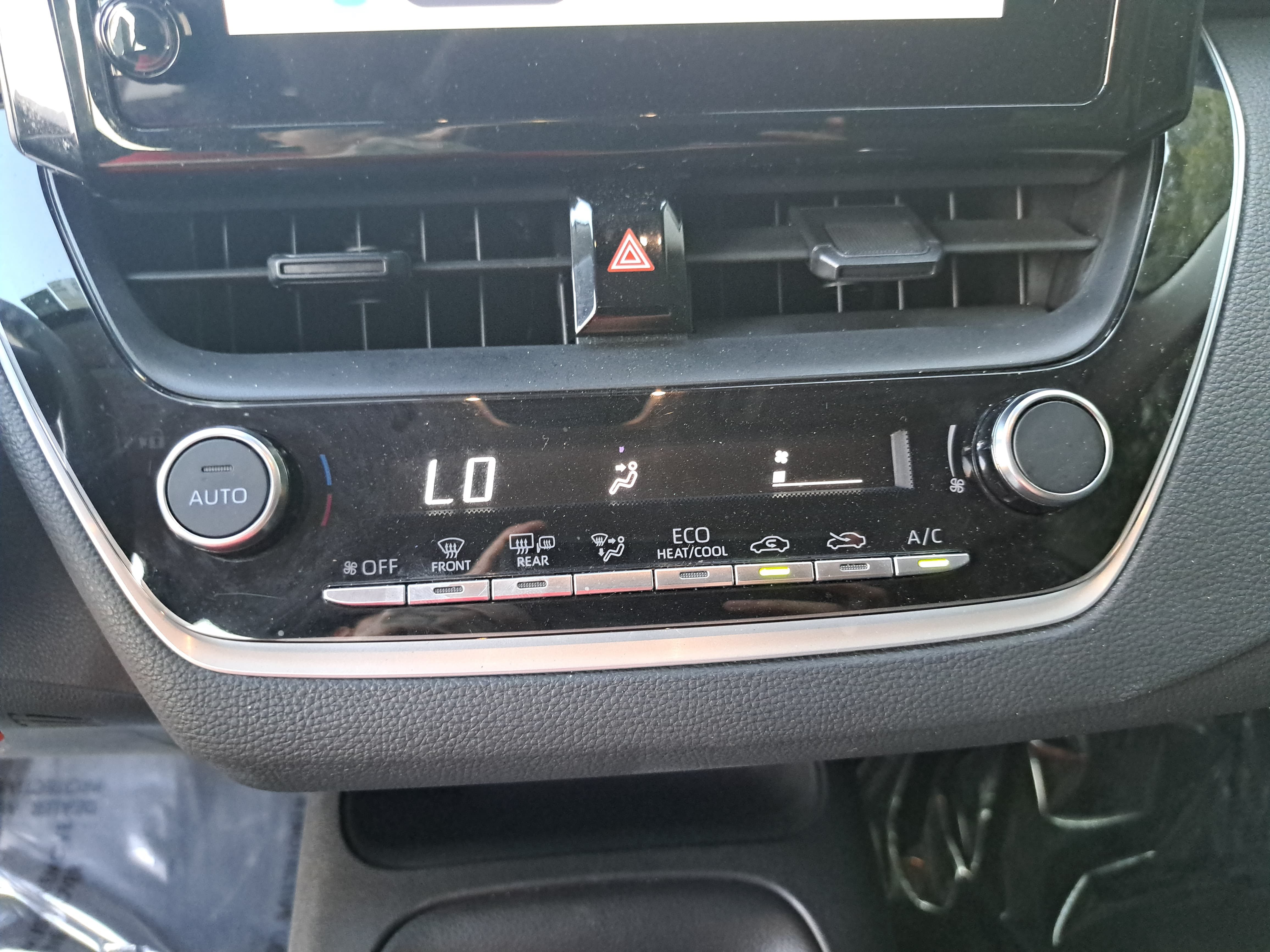 Used 2026 Toyota Corolla LE FWD image 20