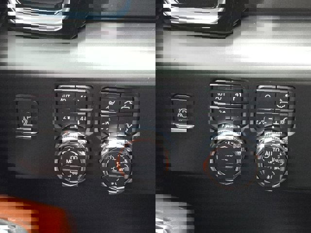 Used 2024 GMC Sierra 2500 Denali Ultimate image 25