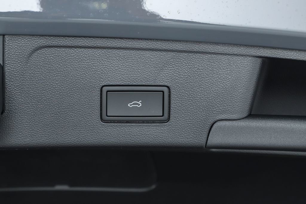 New 2026 Volkswagen Atlas Cross Sport SEL Premium R-Line image 68