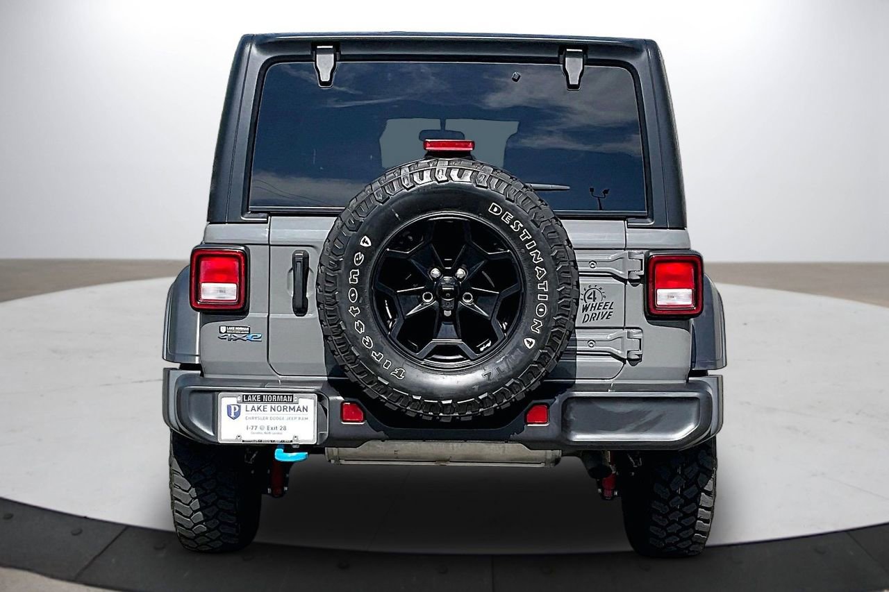 Used 2023 Jeep Wrangler Unlimited w/ Cold Weather Group image 8