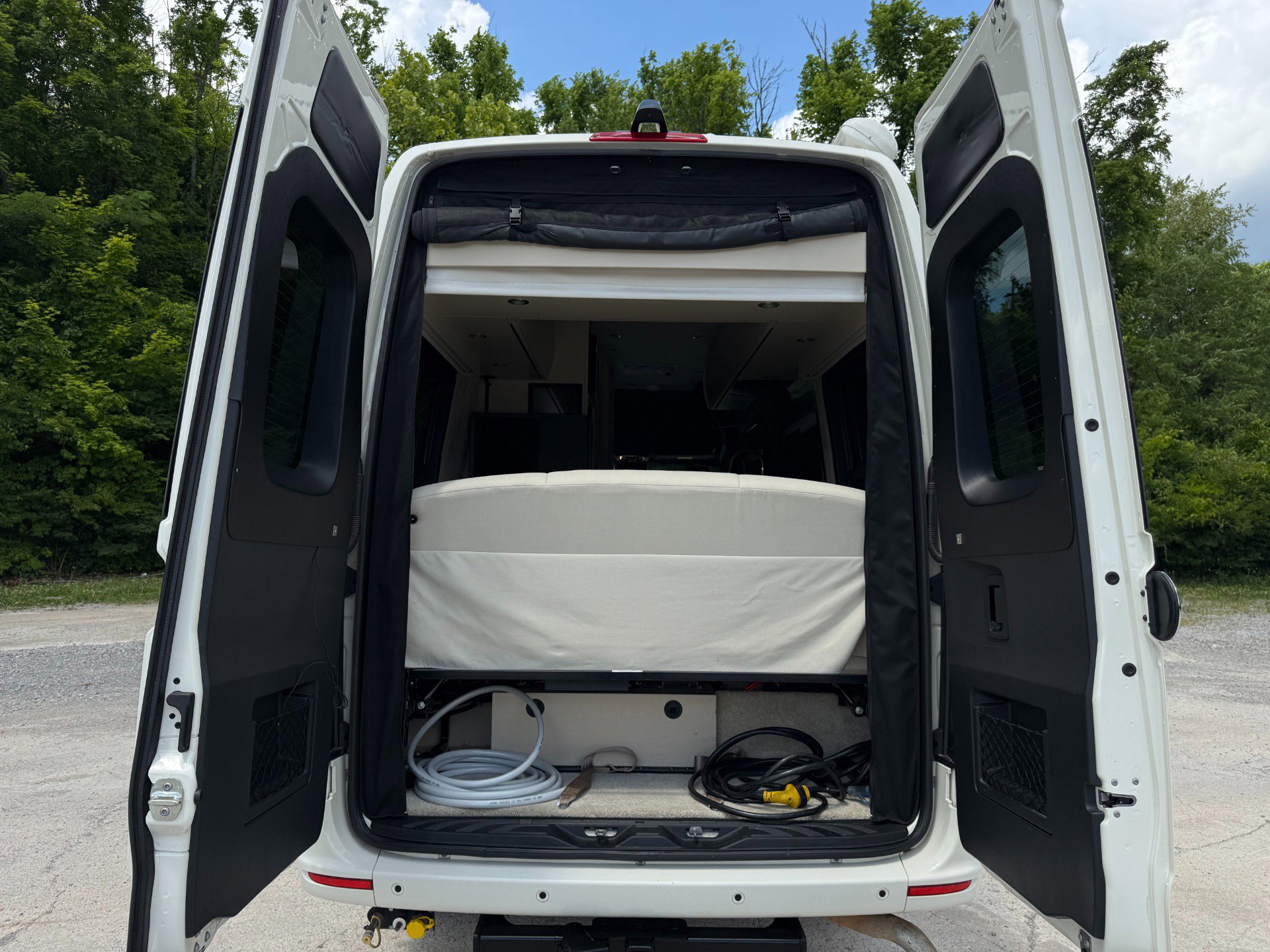 Used 2022 Mercedes-Benz Sprinter 3500 image 20