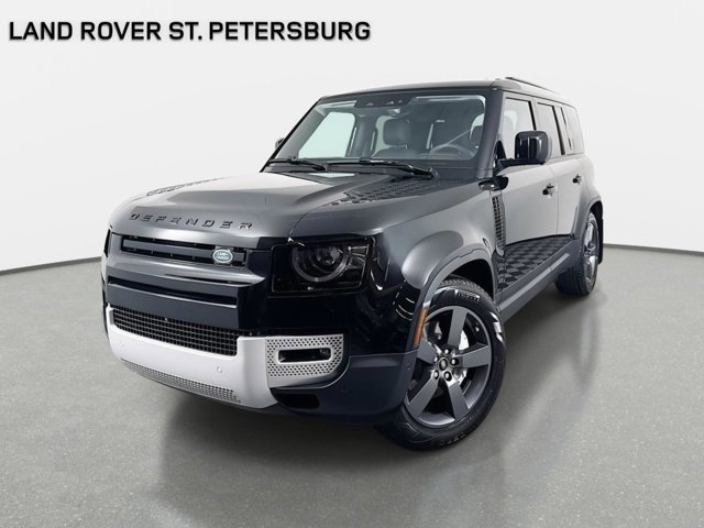 Used 2025 Land Rover Defender 110 S image 1
