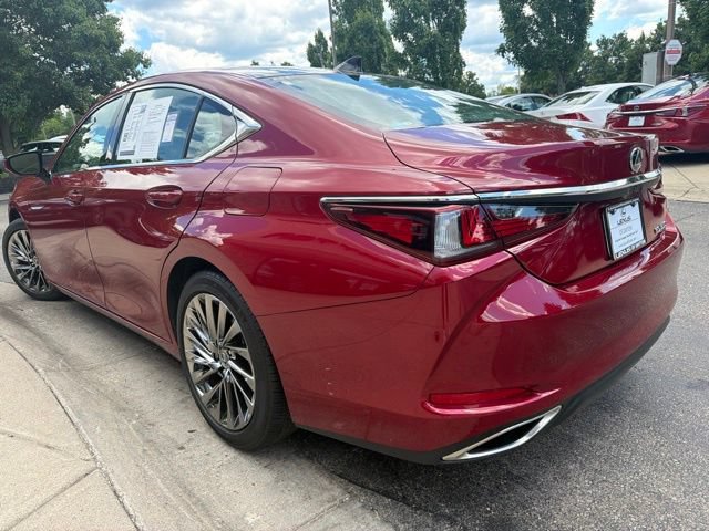 Used 2024 Lexus ES 350 w/ Technology Package FWD image 5