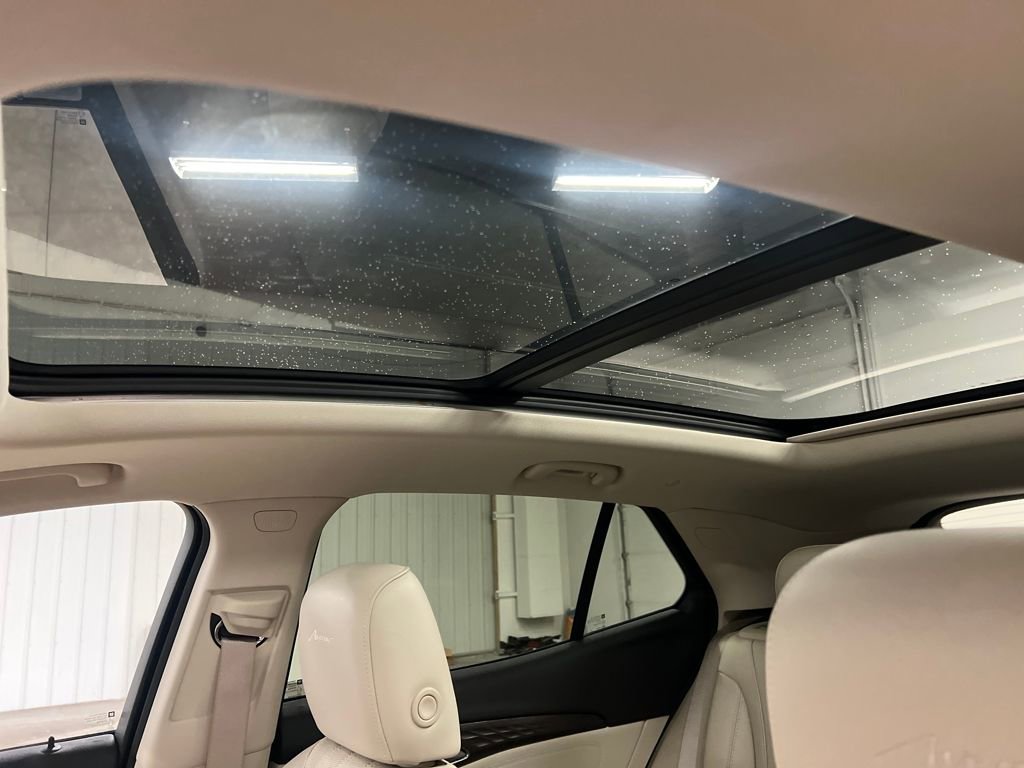 Certified 2023 Buick Envision Avenir image 27