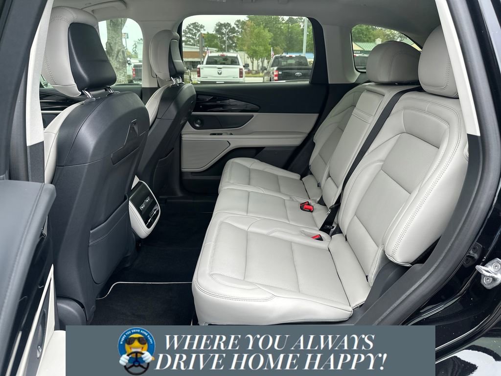 New 2026 Lincoln Nautilus Premier w/ Equipment Group 102A image 20