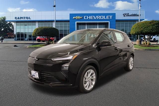 New 2027 Chevrolet Bolt LT w/ Comfort Package FWD image 5