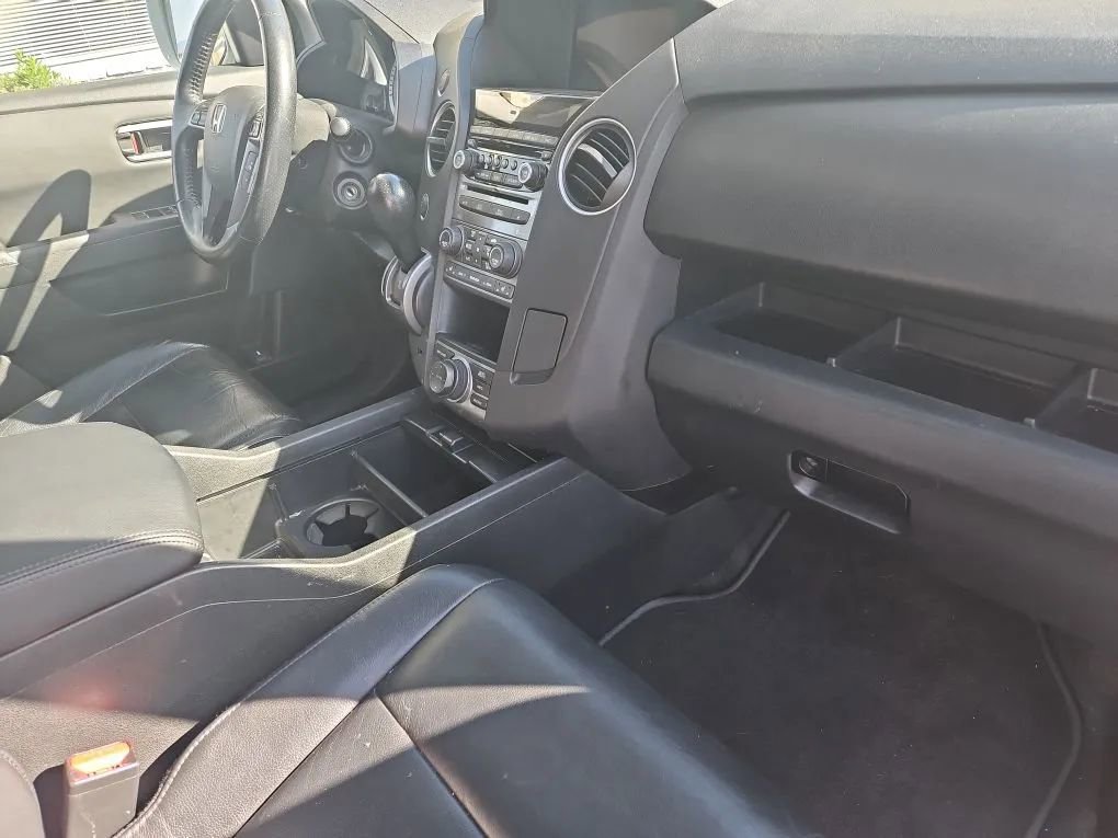 Used 2013 Honda Pilot Touring image 35