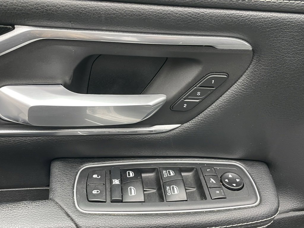 Used 2020 RAM 1500 Laramie w/ Sport Appearance Package image 32