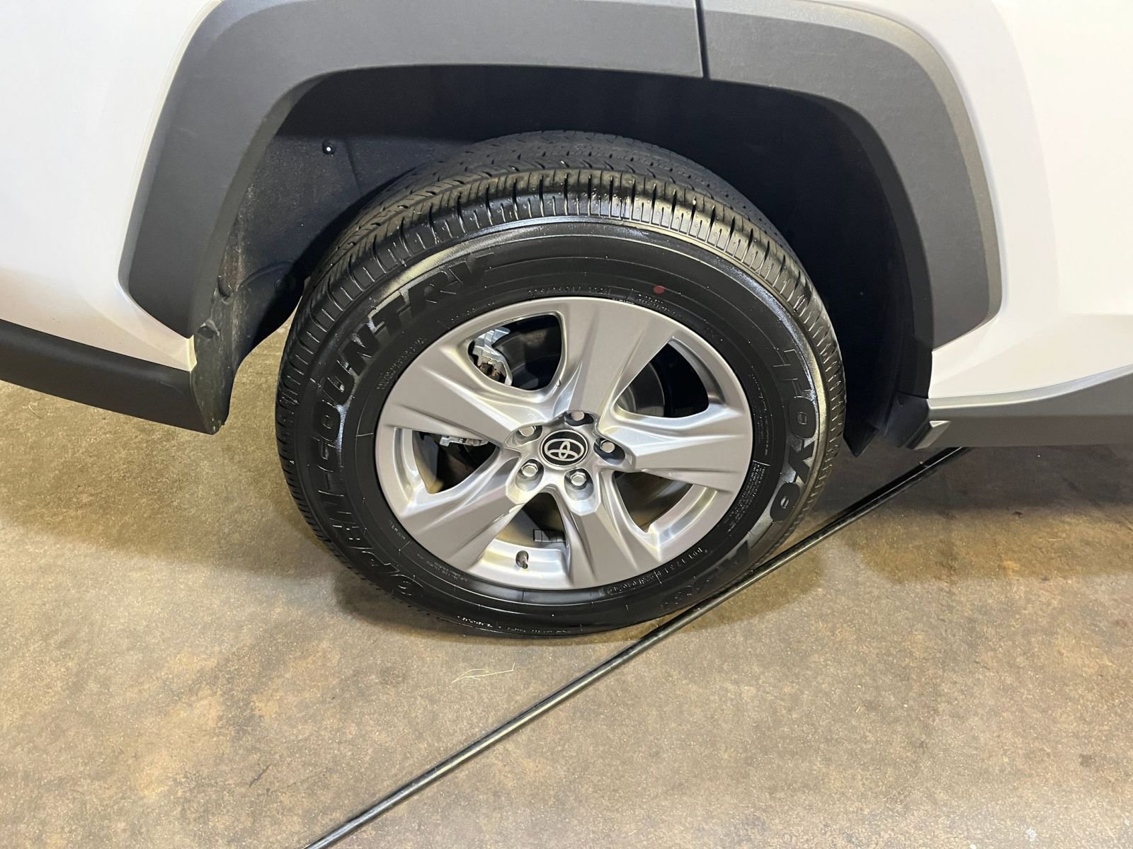 Used 2025 Toyota RAV4 XLE image 30