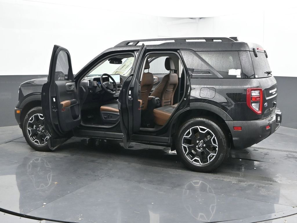 New 2025 Ford Bronco Sport Outer Banks w/ Outer Banks Tech Package+ AWD/4WD image 53