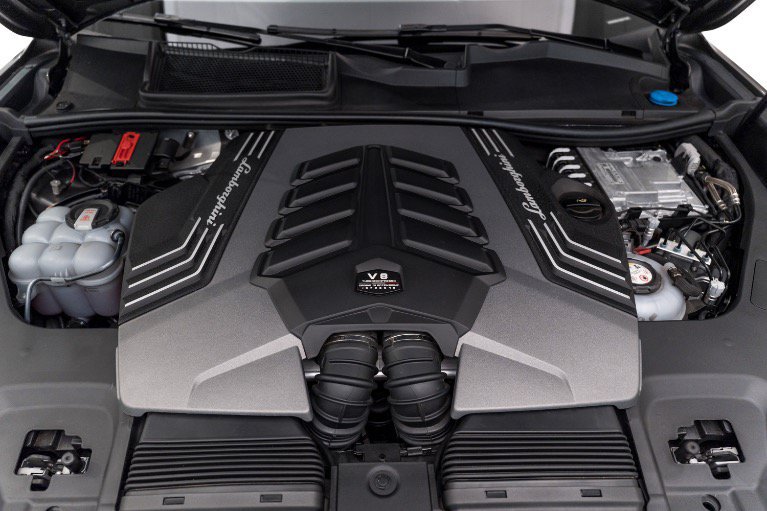 Used 2025 Lamborghini Urus SE AWD/4WD image 32