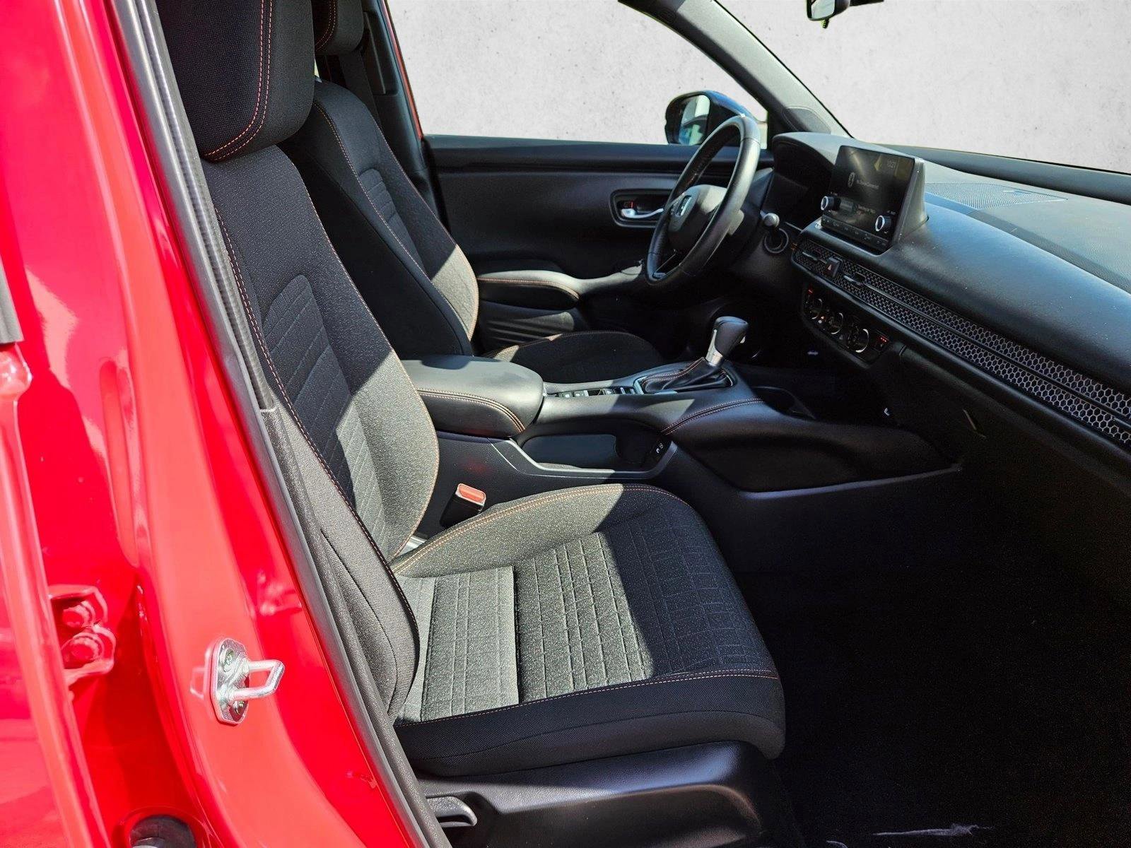 Used 2024 Honda HR-V Sport image 18