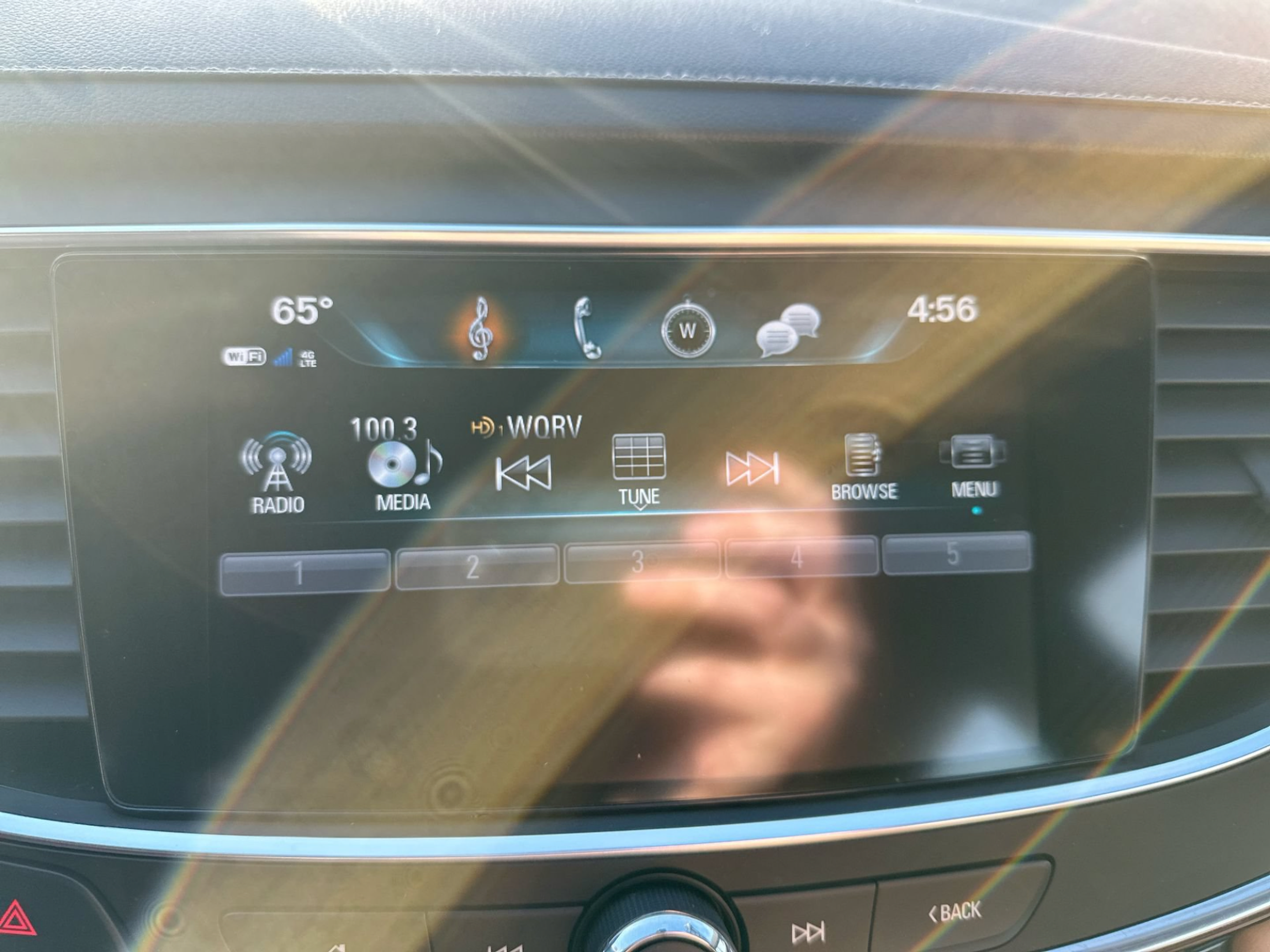 Used 2019 Buick LaCrosse Essence w/ Sun and Shade Package FWD image 12