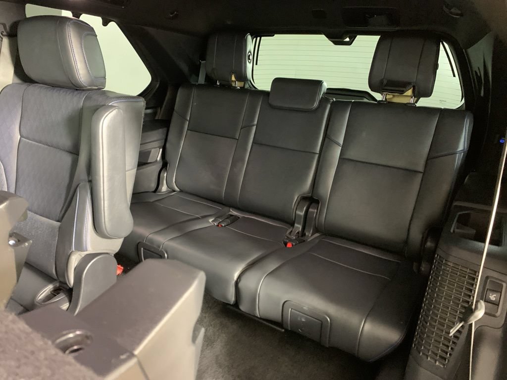 Used 2023 Toyota Sequoia Platinum AWD/4WD image 37