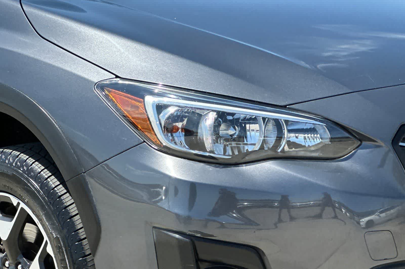 Used 2020 Subaru Crosstrek 2.0i Premium w/ Moonroof Package 2 AWD/4WD image 33