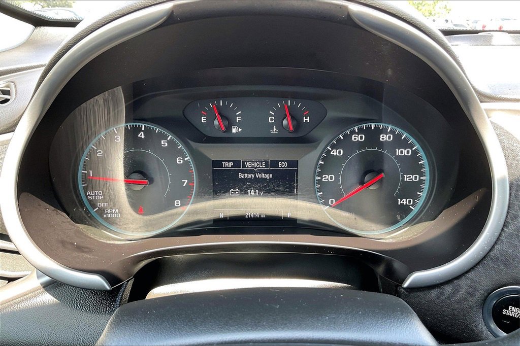 Used 2020 Chevrolet Malibu LS image 12