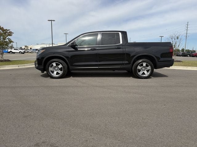 Used 2025 Honda Ridgeline RTL image 2