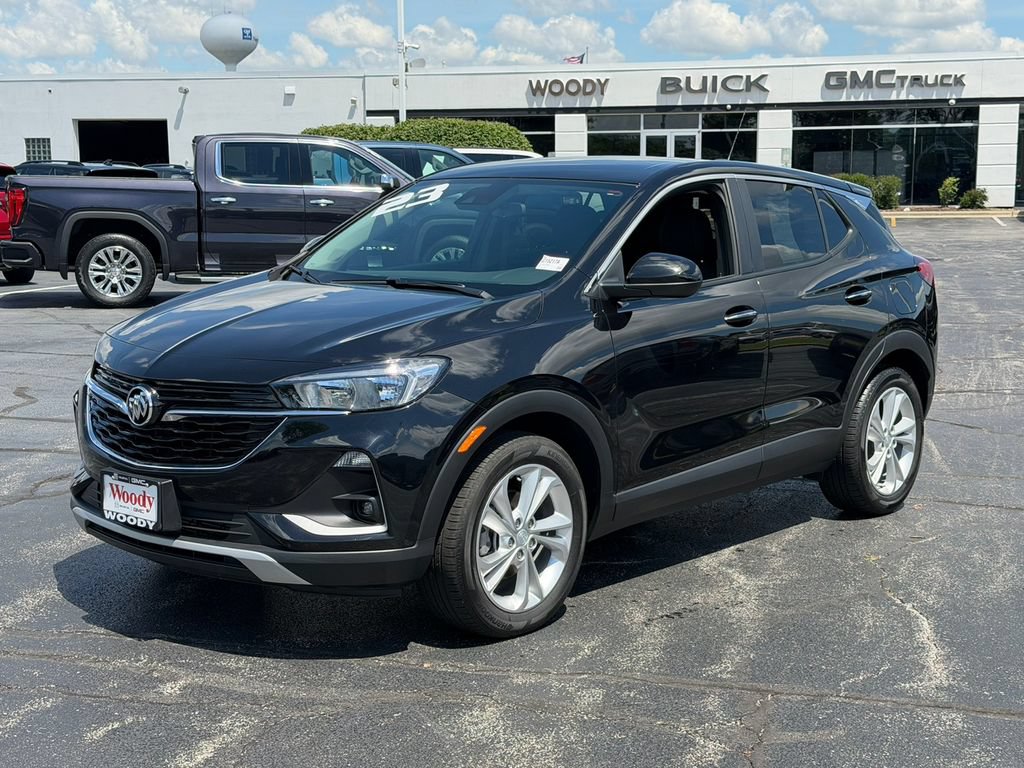 Certified 2023 Buick Encore GX Preferred FWD image 2