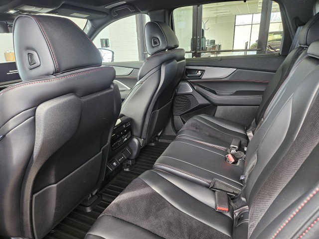 Used 2025 Acura MDX A-Spec image 9