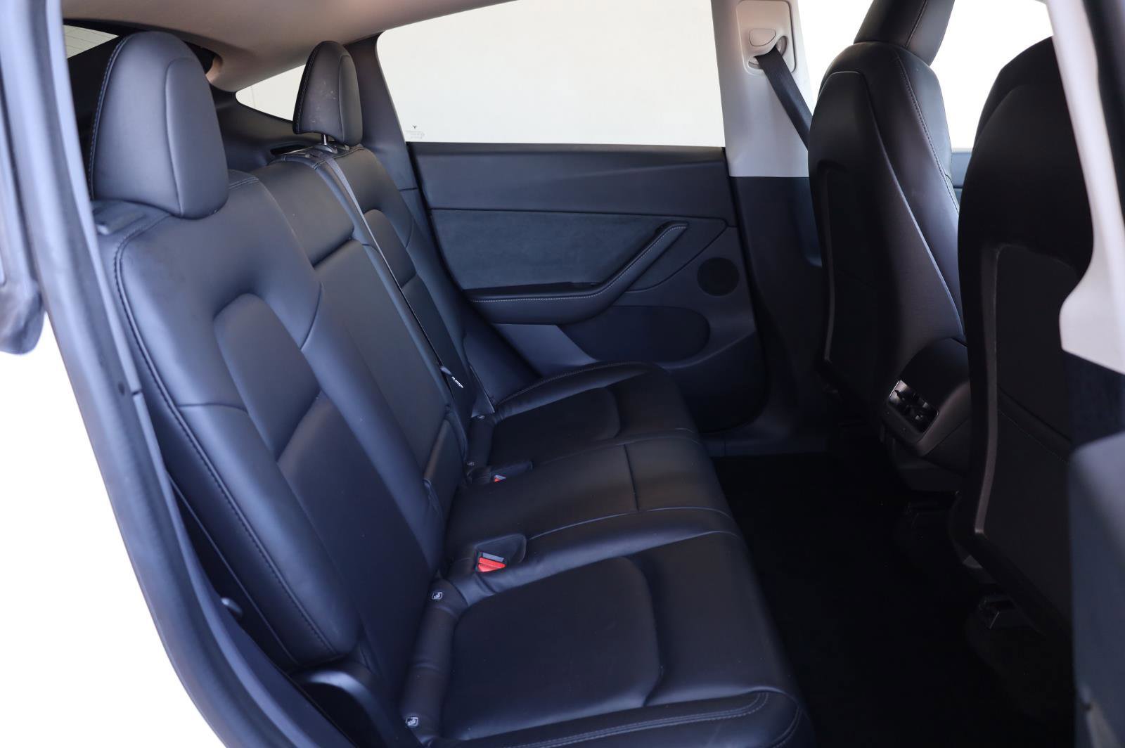 Used 2020 Tesla Model Y Long Range AWD/4WD image 25