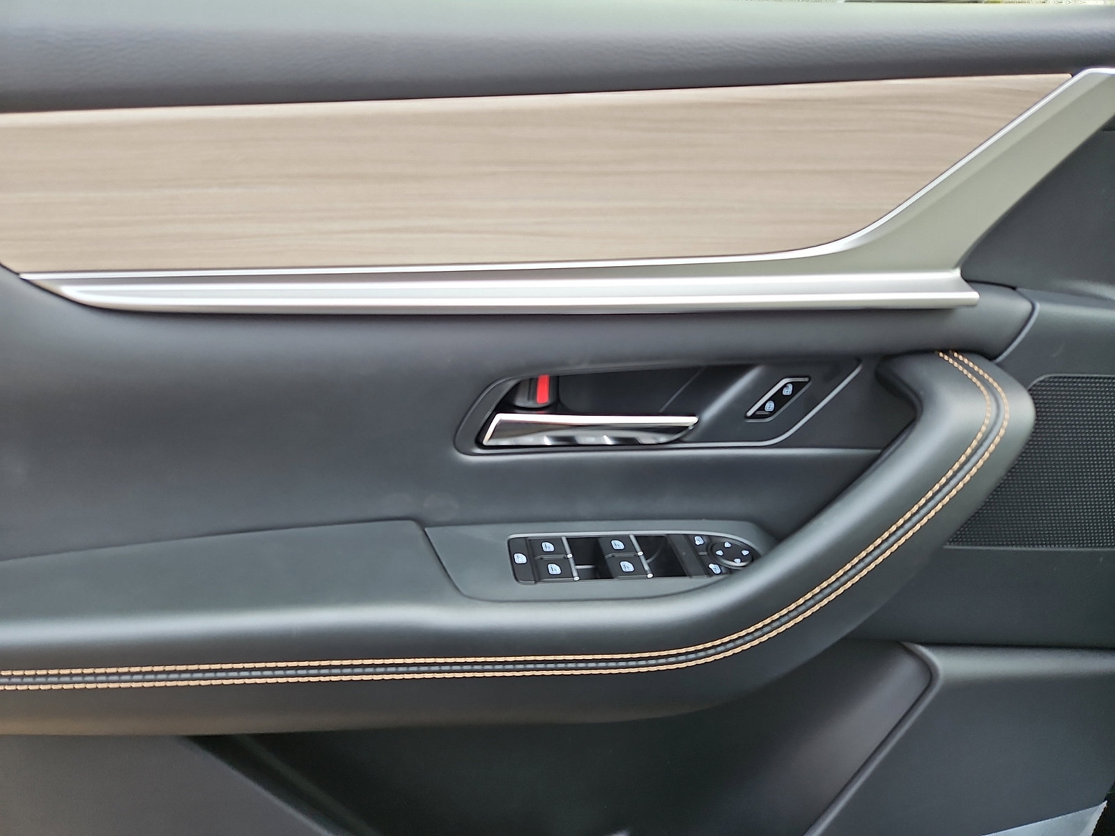 New 2026 MAZDA CX-90 3.3 Turbo w/ Preferred Package image 10