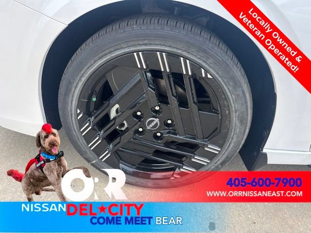 New 2026 Nissan Sentra SR w/ SR Premium Package FWD image 9