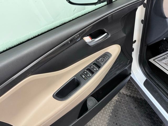Used 2023 Hyundai Santa Fe SEL image 21