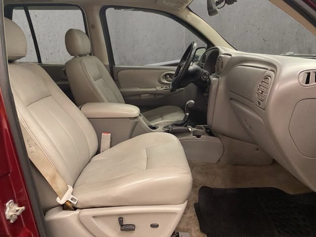 Used 2008 Chevrolet TrailBlazer LT w/ Sun And 6-Disc Cd Package AWD/4WD image 19