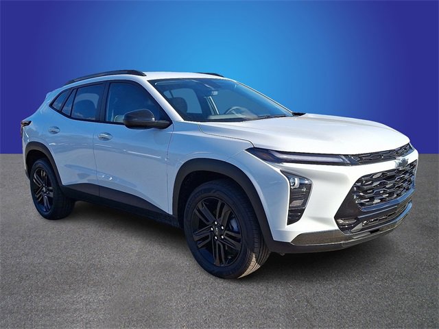 New 2026 Chevrolet Trax ACTIV image 2