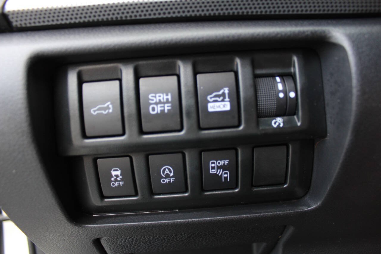 Used 2021 Subaru Forester Limited w/ Popular Package #3 AWD/4WD image 15
