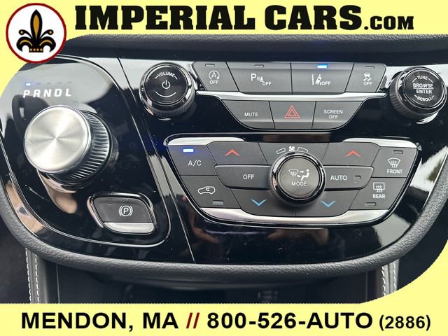 New 2026 Chrysler Pacifica Limited w/ S Appearance Package image 33