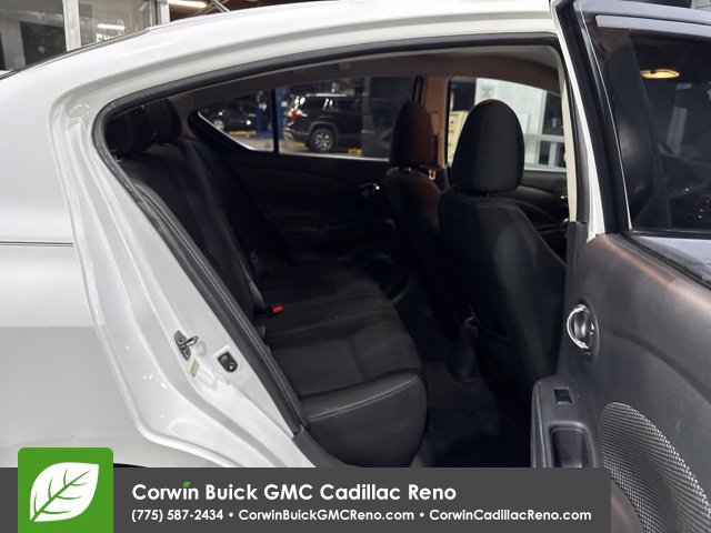 Used 2018 Nissan Versa SV FWD image 30