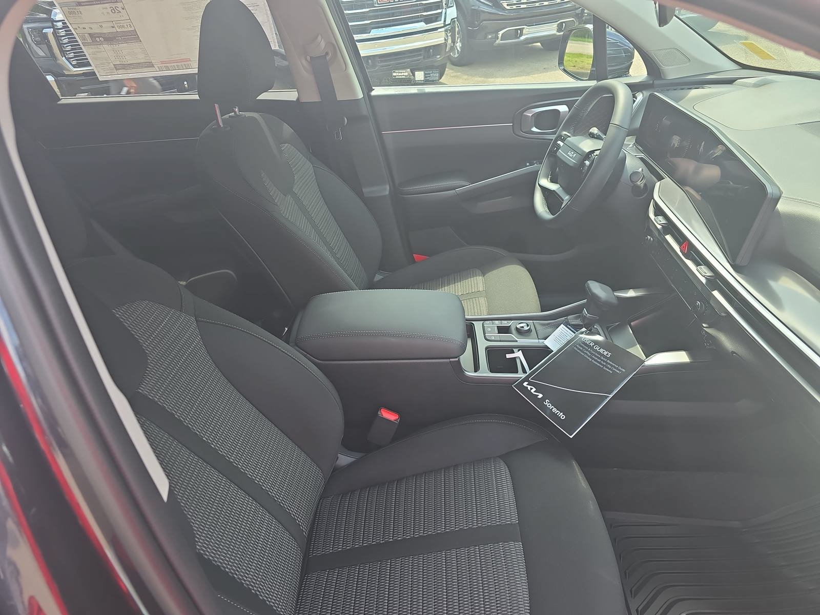 New 2026 Kia Sorento LX FWD image 10