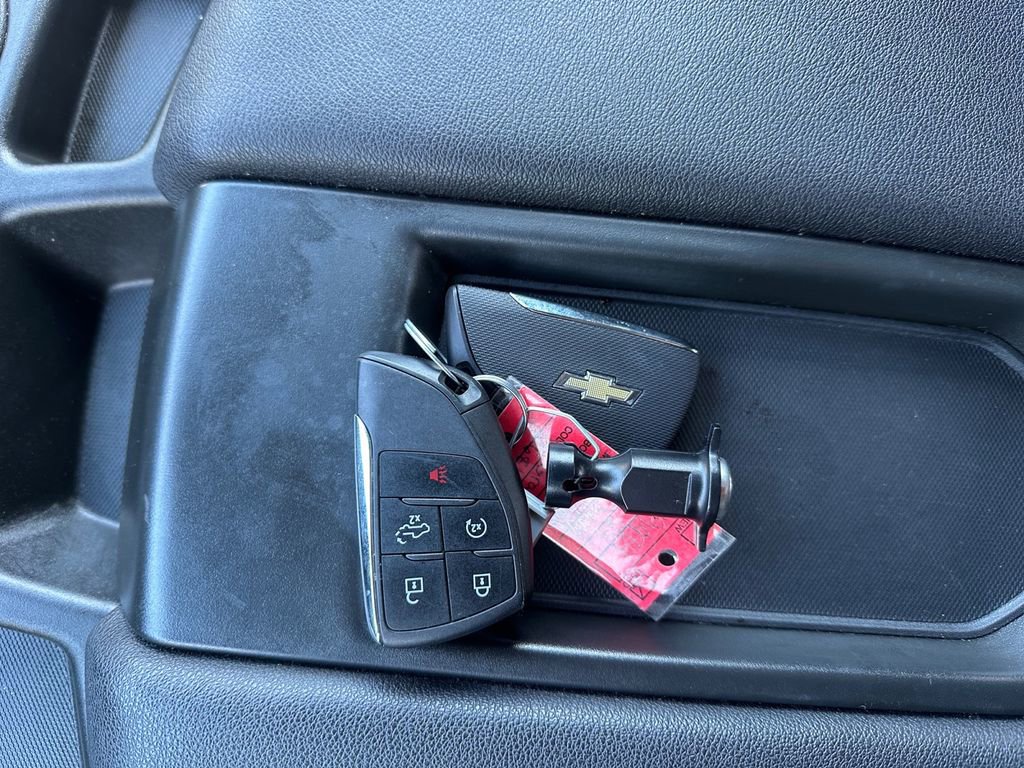 Used 2024 Chevrolet Silverado 1500 LT w/ Z71 Off-Road Package image 33