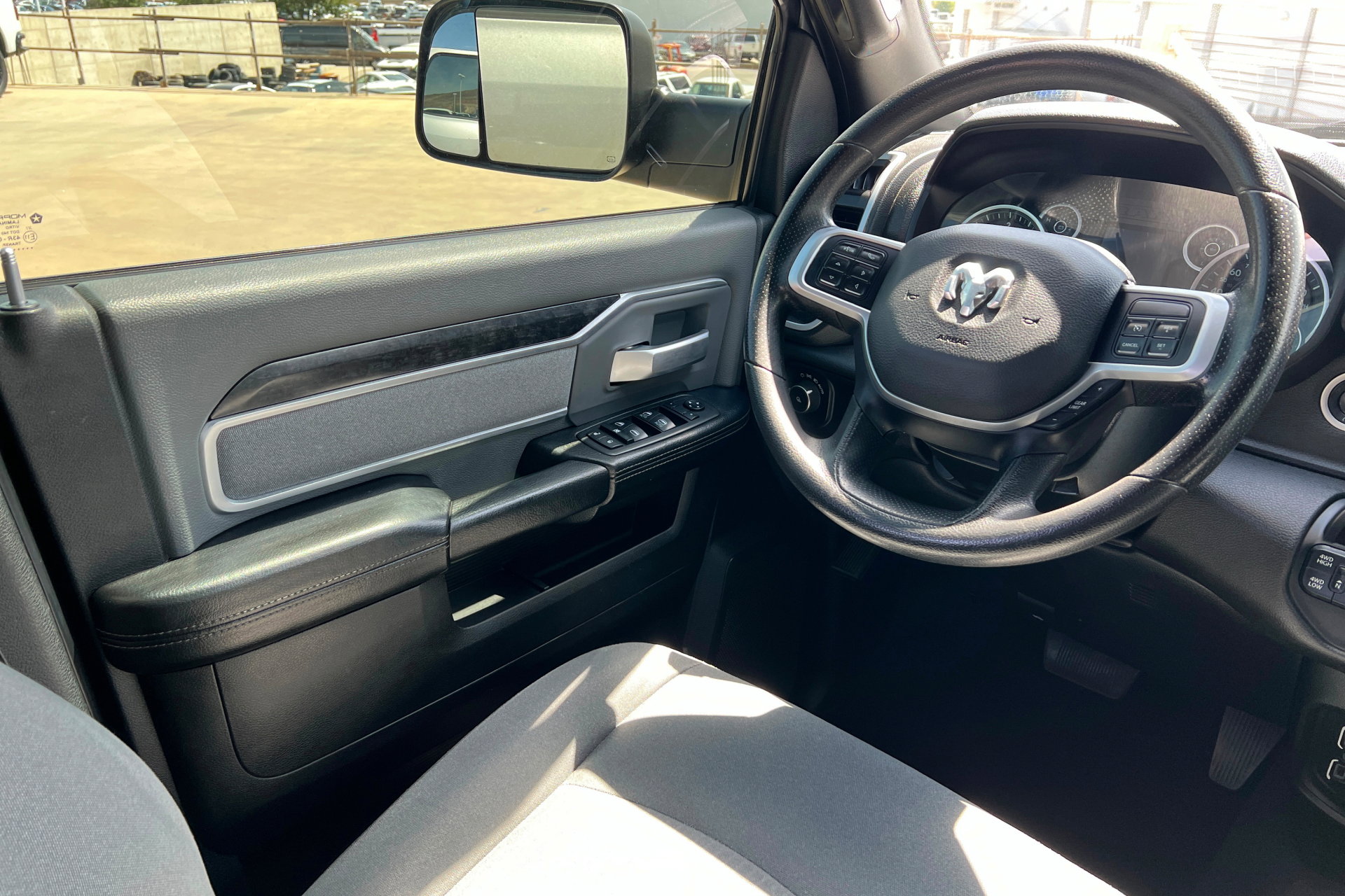 Used 2021 RAM 2500 Big Horn AWD/4WD image 11