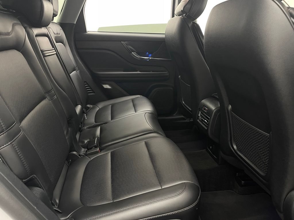Used 2020 Lincoln Corsair AWD w/ Equipment Group 101A image 35