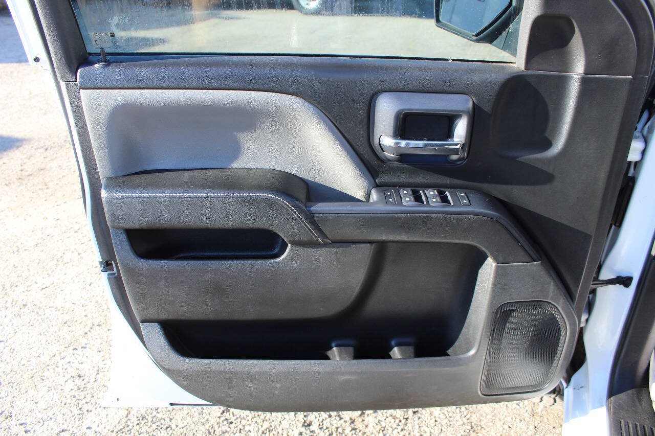 Used 2015 Chevrolet Silverado 2500 W/T AWD/4WD image 18