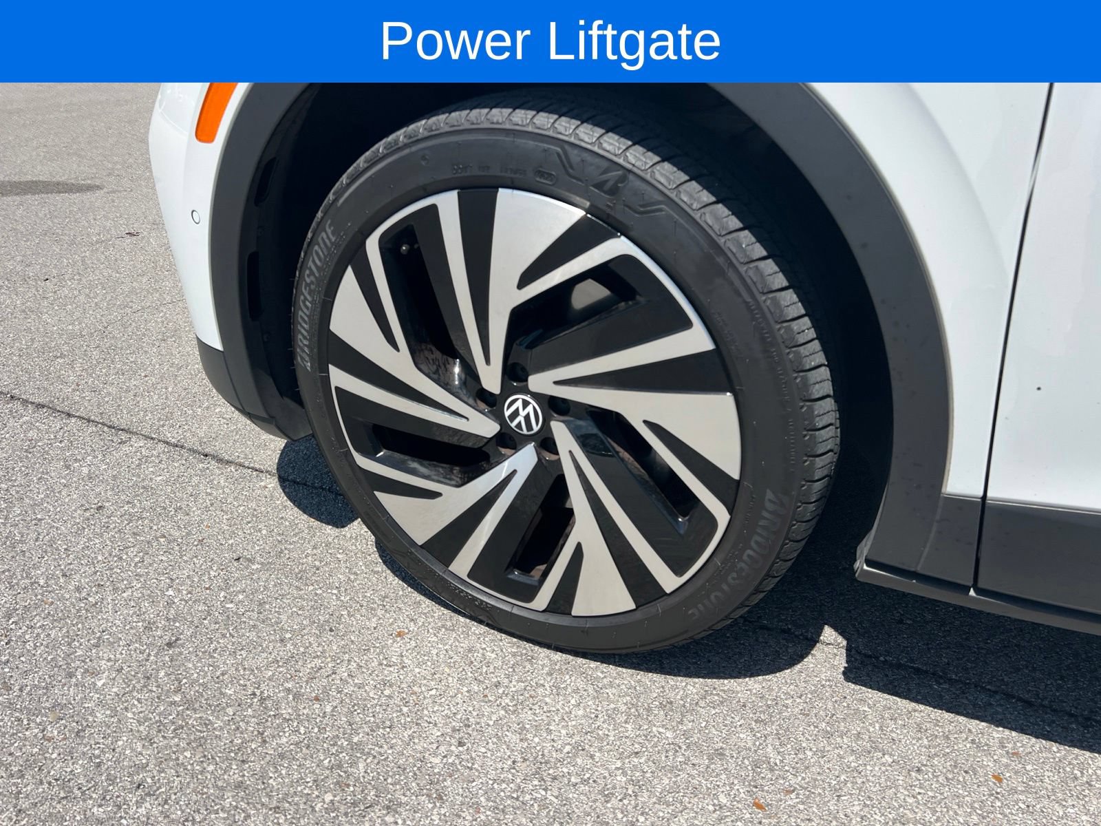 Used 2025 Volkswagen ID.4 Pro S Plus AWD/4WD image 11