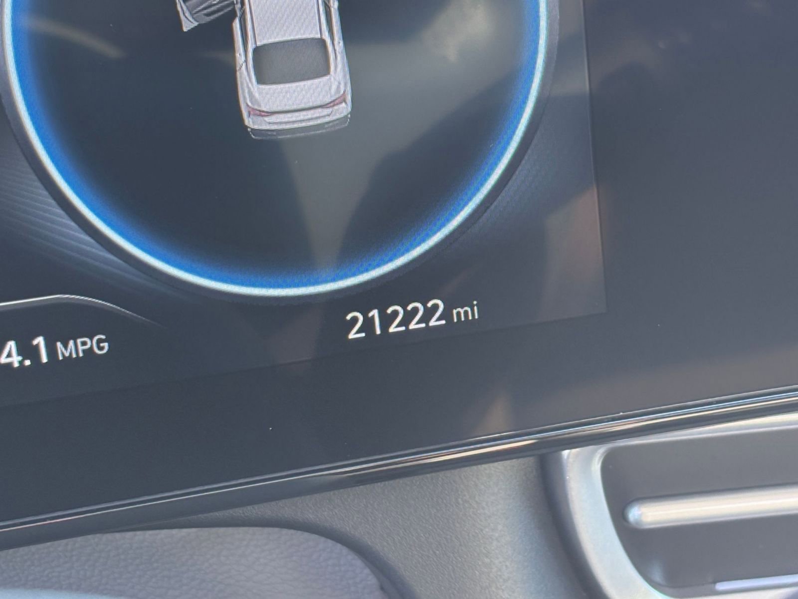 Used 2025 Hyundai Elantra SEL image 43