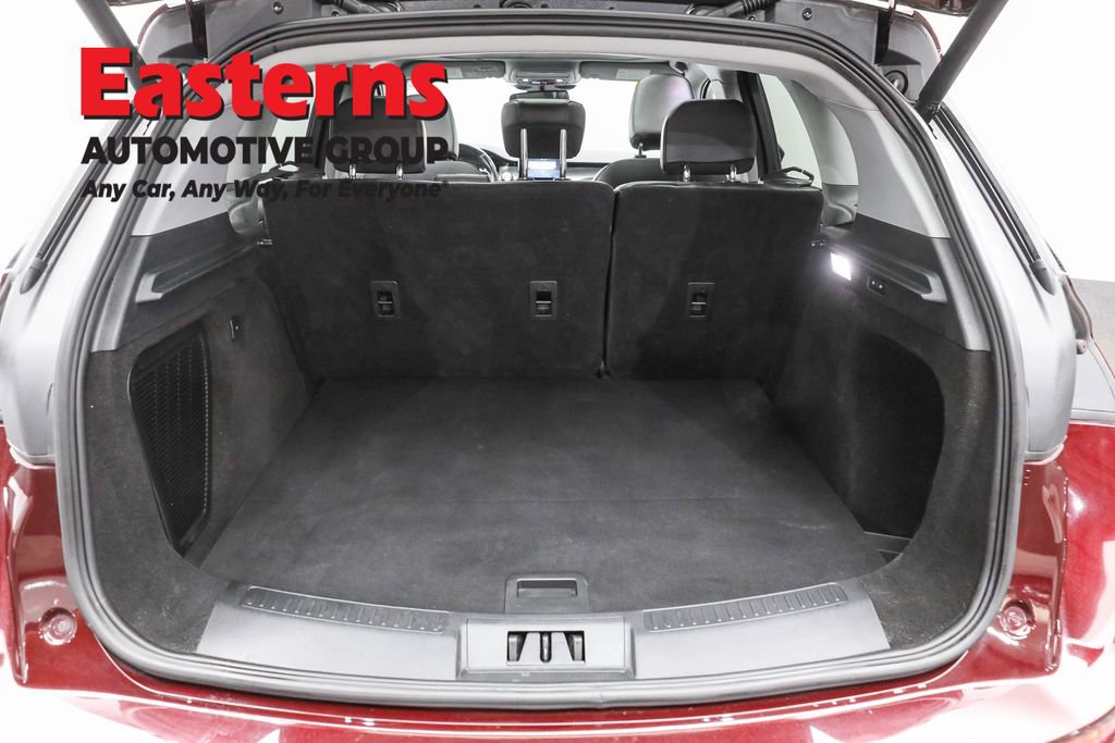 Used 2021 Lincoln Corsair Standard w/ Premium Package image 9