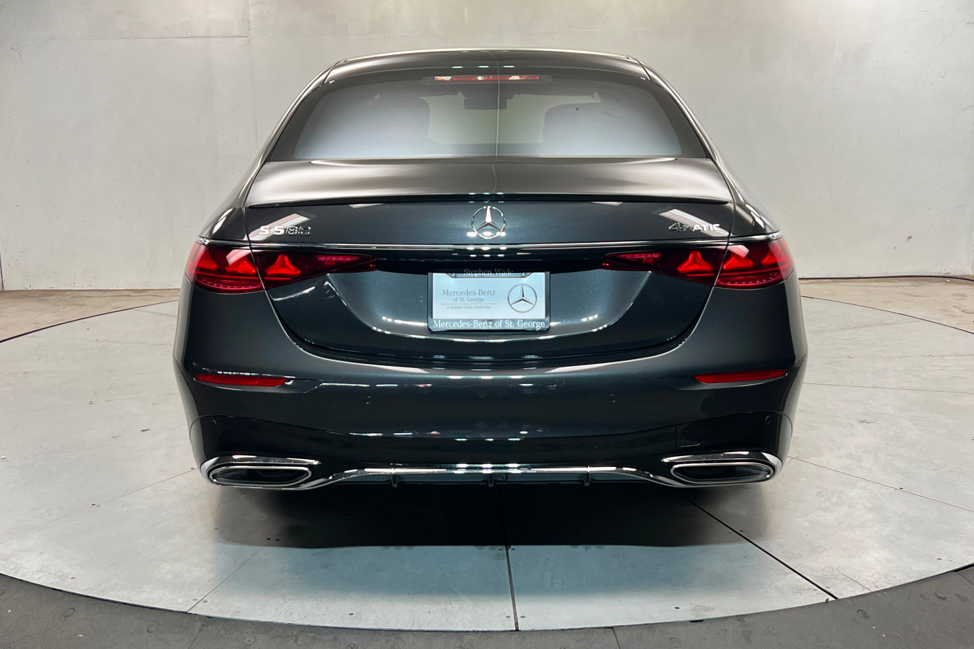 New 2027 Mercedes-Benz S 580 4MATIC Sedan image 4